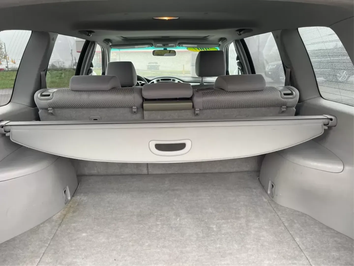 2007 Toyota Highlander V6 | Sport V6 (JTEGP21A370) with an 3.3L V-6 DOHC engine, located at 880 E. National Road, OH, 45377, (937) 908-9800, 39.891918, -84.183975 - Photo#11