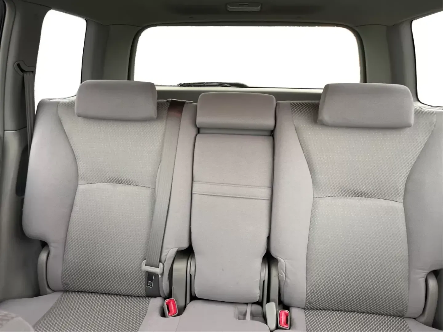 2007 Toyota Highlander V6 | Sport V6 (JTEGP21A370) with an 3.3L V-6 DOHC engine, located at 880 E. National Road, OH, 45377, (937) 908-9800, 39.891918, -84.183975 - Photo#13