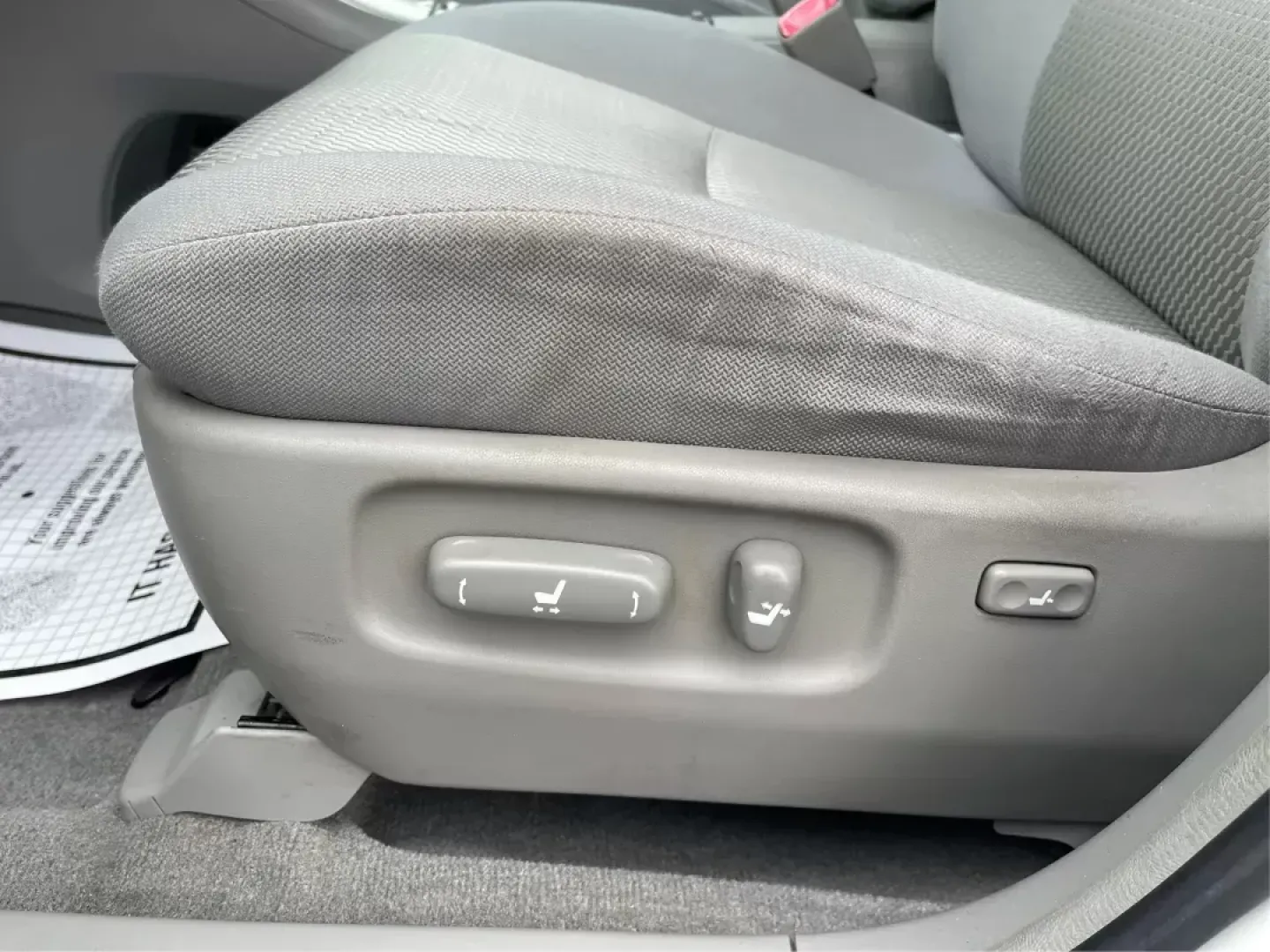 2007 Toyota Highlander V6 | Sport V6 (JTEGP21A370) with an 3.3L V-6 DOHC engine, located at 880 E. National Road, OH, 45377, (937) 908-9800, 39.891918, -84.183975 - Photo#17