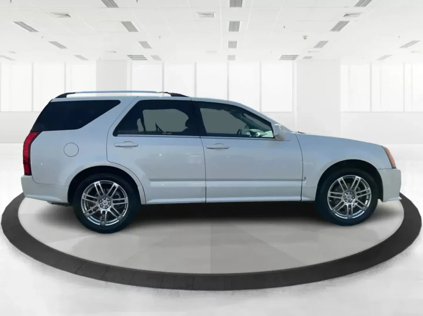 2008 Cadillac SRX V6 (1GYEE437480) with an 3.6L V-6 DOHC engine, located at 1951 S Dayton Lakeview Rd., New Carlisle, OH, 45344, (937) 908-9800, 39.890999, -84.050255 - Photo#1