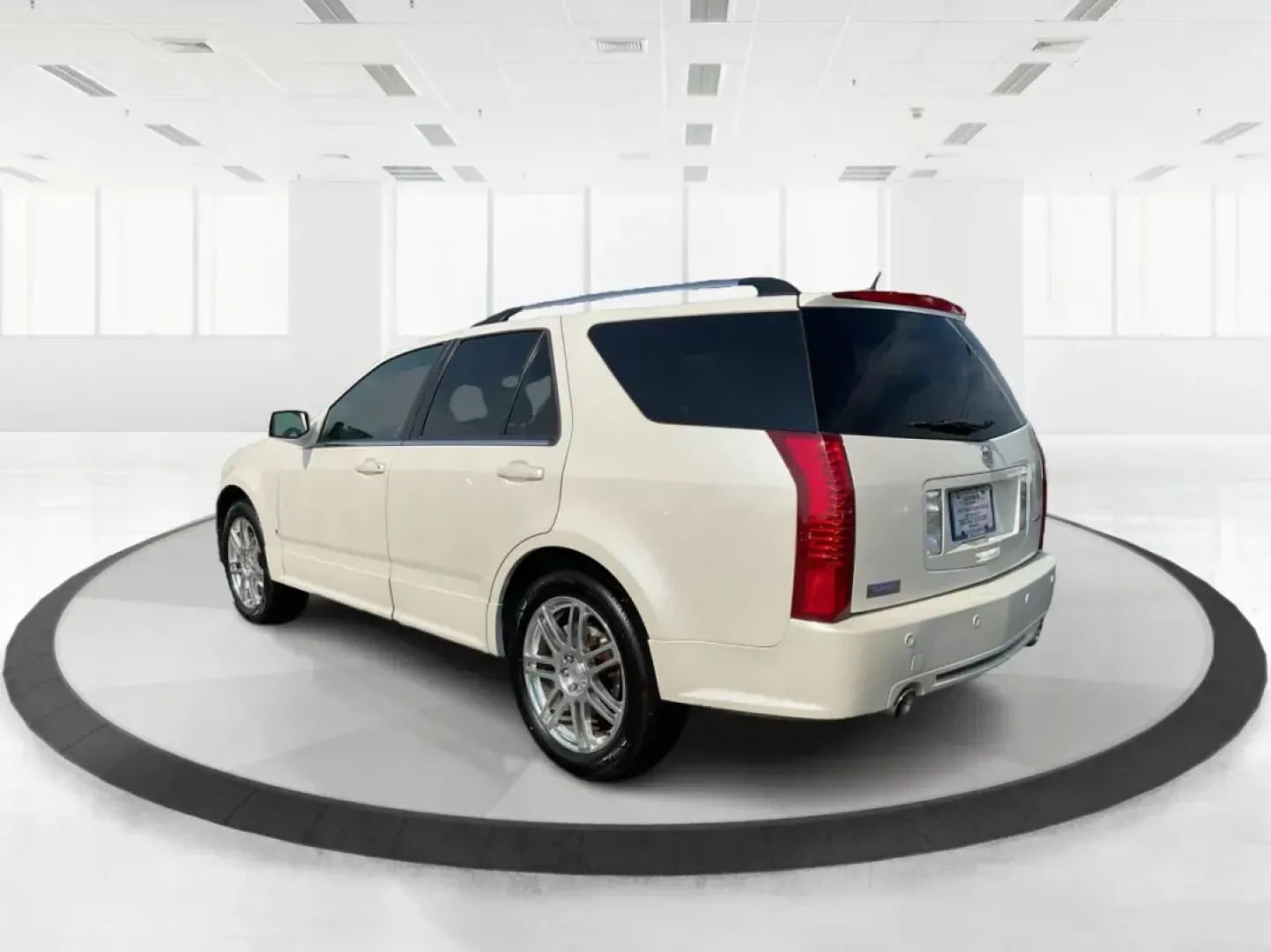 2008 Cadillac SRX V6 (1GYEE437480) with an 3.6L V-6 DOHC engine, located at 1951 S Dayton Lakeview Rd., New Carlisle, OH, 45344, (937) 908-9800, 39.890999, -84.050255 - Photo#4