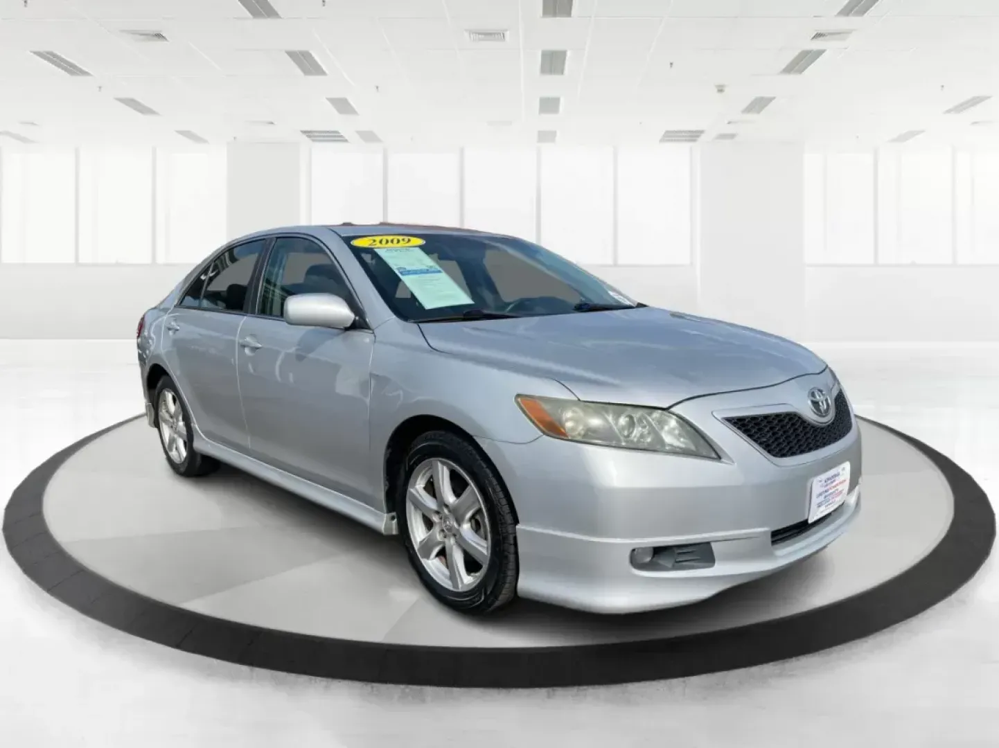 2009 Toyota Camry SE V6 (4T1BK46K39U) with an 3.5L V-6 DOHC engine, located at 401 Woodman Dr, Riverside, OH, 45431, (937) 908-9800, 39.761024, -84.120956 - Photo#0