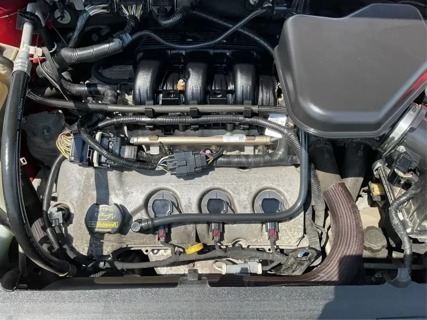 2010 Ford Edge SEL (2FMDK3JC3AB) with an Duratec 3.5L V-6 DOHC engine, located at 880 E. National Road, OH, 45377, (937) 908-9800, 39.891918, -84.183975 - Photo#10