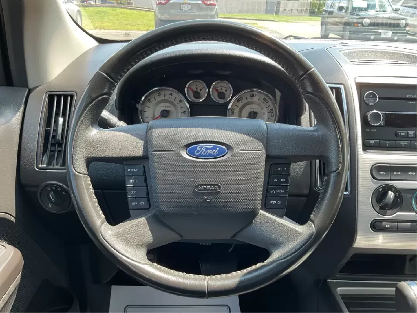 2010 Ford Edge SEL (2FMDK3JC3AB) with an Duratec 3.5L V-6 DOHC engine, located at 880 E. National Road, OH, 45377, (937) 908-9800, 39.891918, -84.183975 - Photo#15
