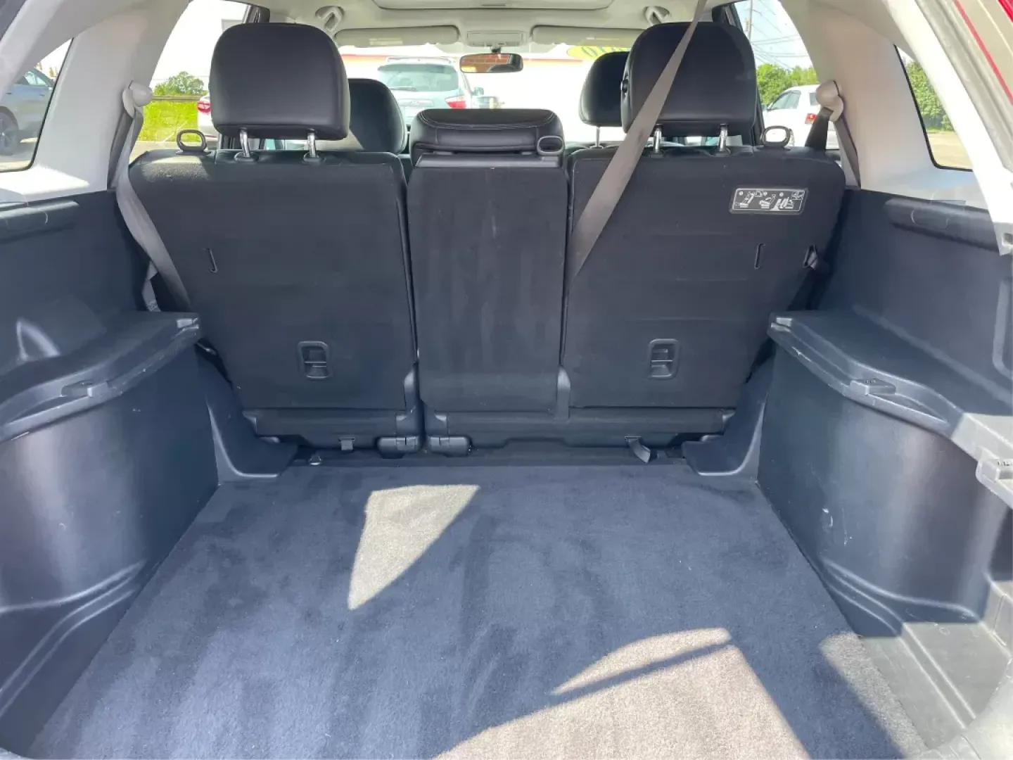 2010 Honda CR-V EX-L (5J6RE4H74AL) with an 2.4L I-4 DOHC engine, located at 8750 N County Rd 25A, Piqua, OH, 45356, (937) 908-9800, 40.164391, -84.232513 - Photo#11
