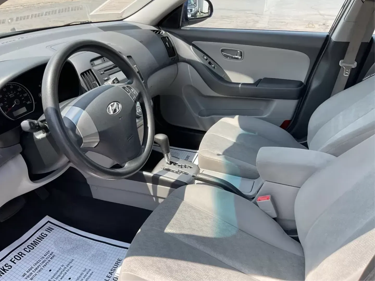 2010 Hyundai Elantra GLS (KMHDU4AD8AU) with an 2L I-4 DOHC engine, located at 1230 East Main St, Xenia, OH, 45385, (937) 908-9800, 39.688042, -83.910538 - Photo#9