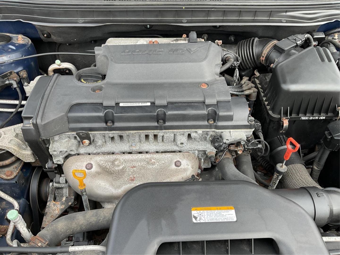 2010 Hyundai Elantra GLS (KMHDU4AD5AU) with an 2L I-4 DOHC engine, located at 4508 South Dixie Dr, Moraine, OH, 45439, (937) 908-9800, 39.807072, -84.031563 - Photo#10