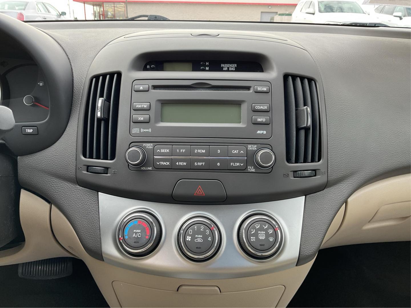 2010 Hyundai Elantra GLS (KMHDU4AD5AU) with an 2L I-4 DOHC engine, located at 4508 South Dixie Dr, Moraine, OH, 45439, (937) 908-9800, 39.807072, -84.031563 - Photo#12