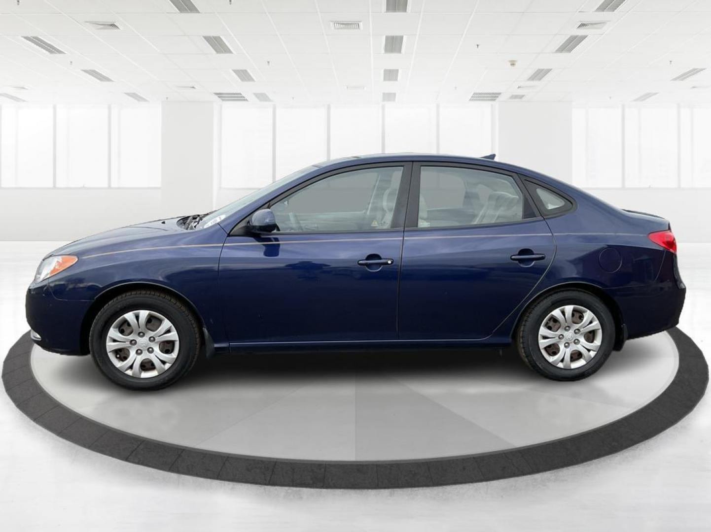 2010 Hyundai Elantra GLS (KMHDU4AD5AU) with an 2L I-4 DOHC engine, located at 4508 South Dixie Dr, Moraine, OH, 45439, (937) 908-9800, 39.807072, -84.031563 - Photo#5