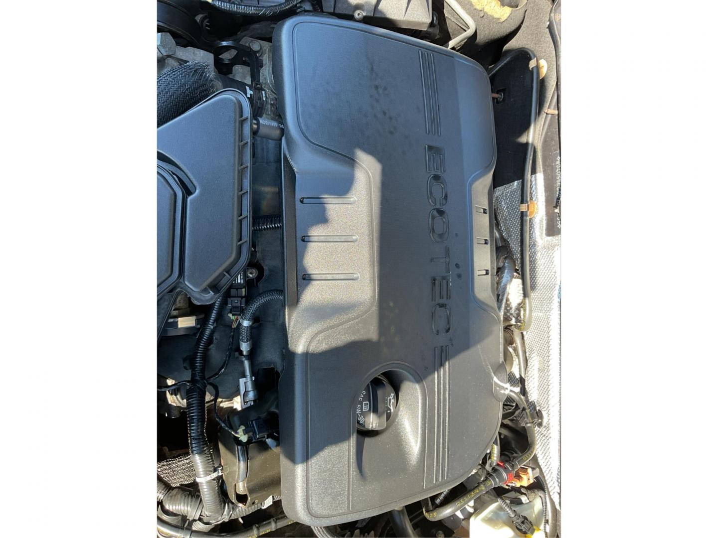 2011 Carbon Black Metallic Buick Regal CXL - 4XL (W04GS5EC9B1) with an 2.4L L4 DOHC 16V engine, 6-Speed Automatic transmission, located at 1184 Kauffman Ave, Fairborn, OH, 45324, (937) 908-9800, 39.807072, -84.031563 - Photo#10