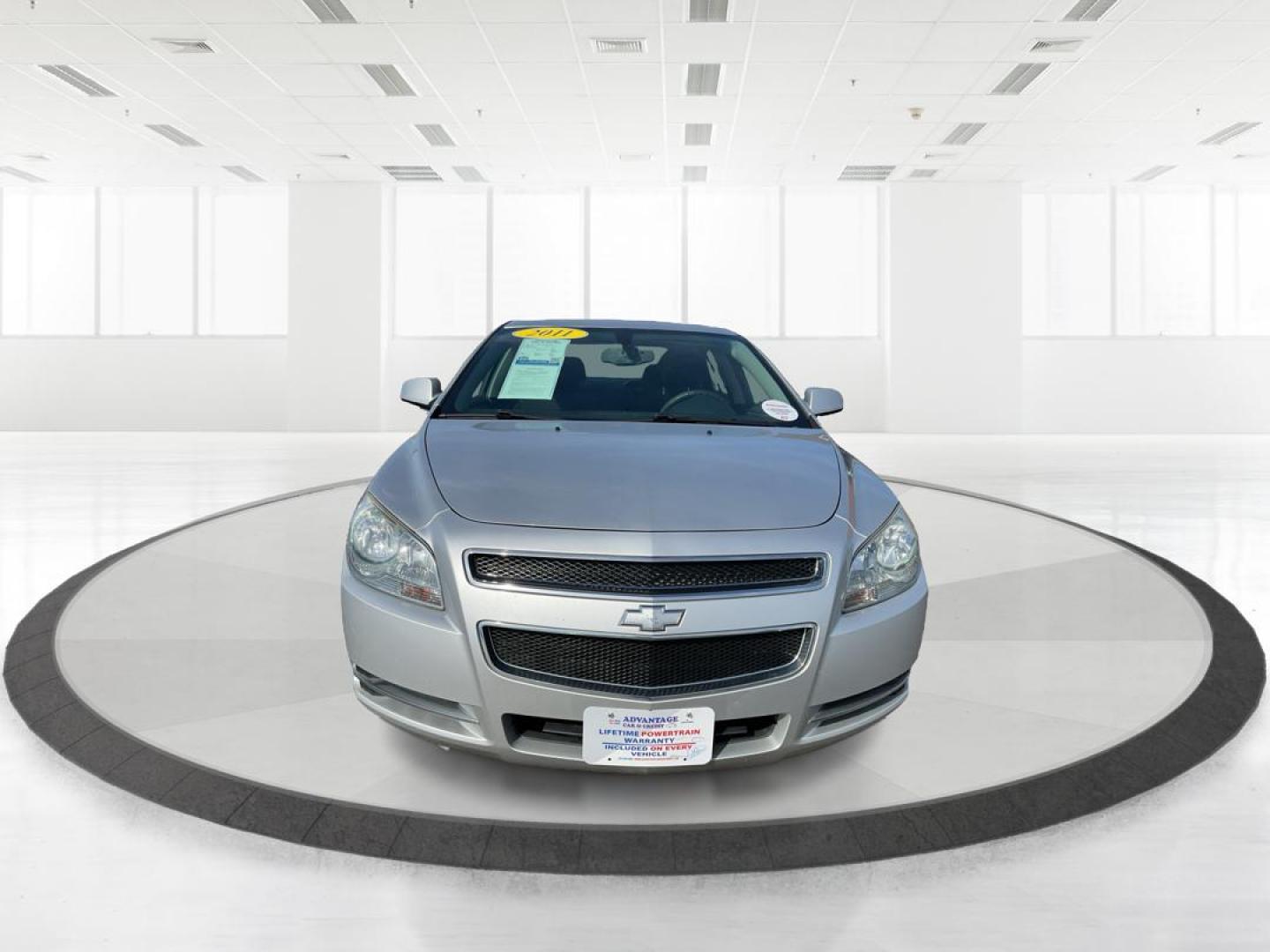 2011 Chevrolet Malibu 1LT (1G1ZC5E1XBF) with an Ecotec 2.4L I-4 DOHC engine, located at 880 E. National Road, OH, 45377, (937) 908-9800, 39.891918, -84.183975 - Photo#6