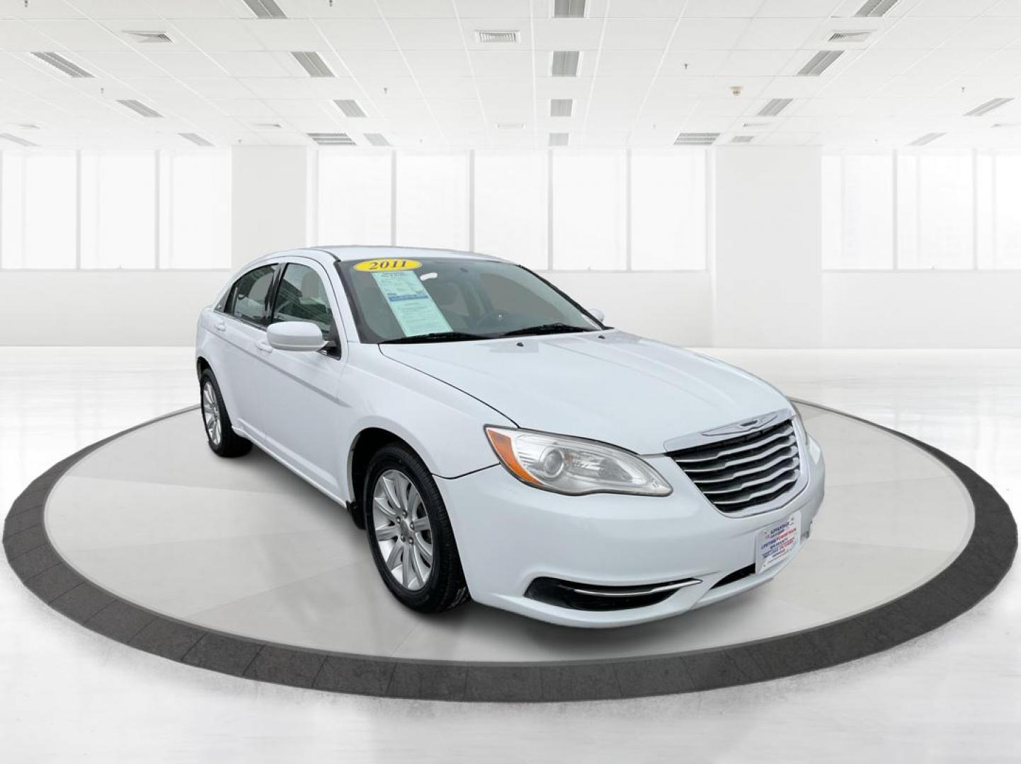 2011 Chrysler 200 Touring (1C3BC1FG5BN) with an 3.6L V6 DOHC 24V FFV engine, 6-Speed Automatic transmission, located at 880 E. National Road, OH, 45377, (937) 908-9800, 39.891918, -84.183975 - Photo#0