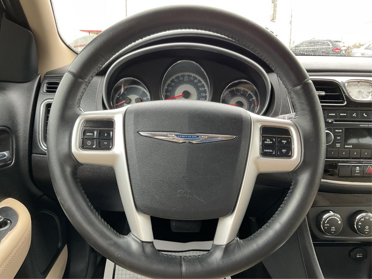2011 Chrysler 200 Touring (1C3BC1FG5BN) with an 3.6L V6 DOHC 24V FFV engine, 6-Speed Automatic transmission, located at 880 E. National Road, OH, 45377, (937) 908-9800, 39.891918, -84.183975 - Photo#15
