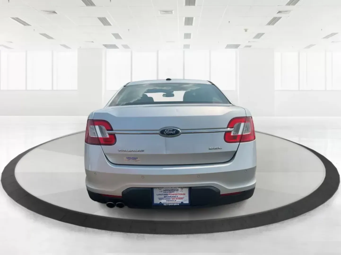 2011 Ford Taurus SEL (1FAHP2EW4BG) with an Duratec 3.5L V-6 DOHC engine, located at 401 Woodman Dr, Riverside, OH, 45431, (937) 908-9800, 39.761024, -84.120956 - Photo#3