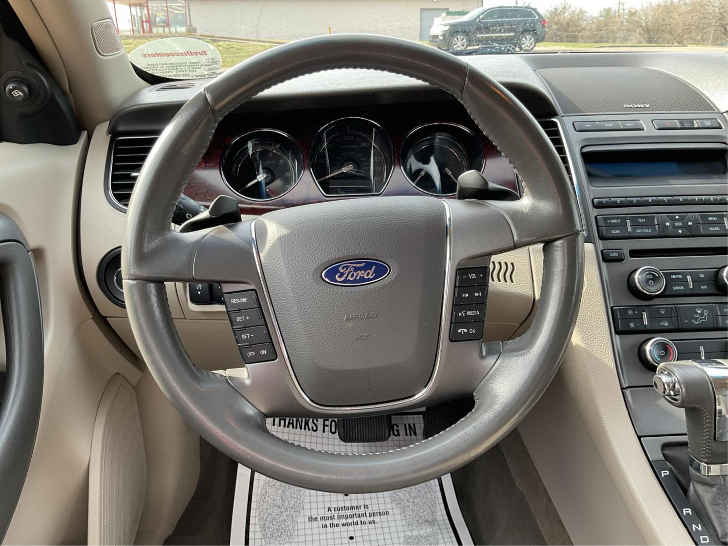 2011 Ford Taurus SEL (1FAHP2HW0BG) with an Duratec 3.5L V-6 DOHC engine, located at 1099 N County Rd 25A , Troy, OH, 45373, (937) 908-9800, 40.057041, -84.215462 - Photo#15