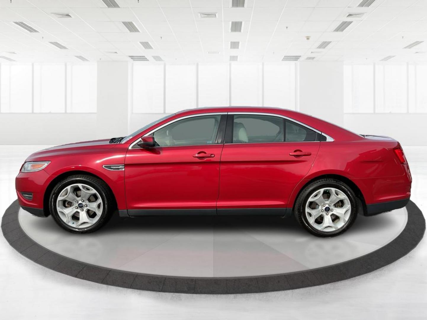 2011 Ford Taurus SEL (1FAHP2HW0BG) with an Duratec 3.5L V-6 DOHC engine, located at 1099 N County Rd 25A , Troy, OH, 45373, (937) 908-9800, 40.057041, -84.215462 - Photo#5