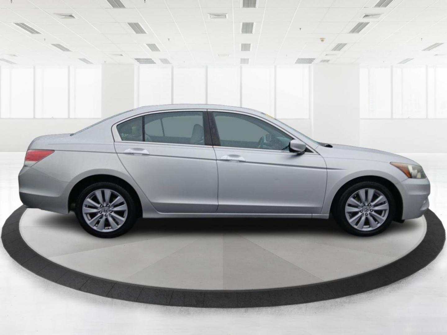 2011 Honda Accord EX-L V-6 Sedan AT (1HGCP3F82BA) with an 3.5L V6 SOHC 24V engine, 5-Speed Automatic transmission, located at 1184 Kauffman Ave, Fairborn, OH, 45324, (937) 908-9800, 39.807072, -84.031563 - Photo#1