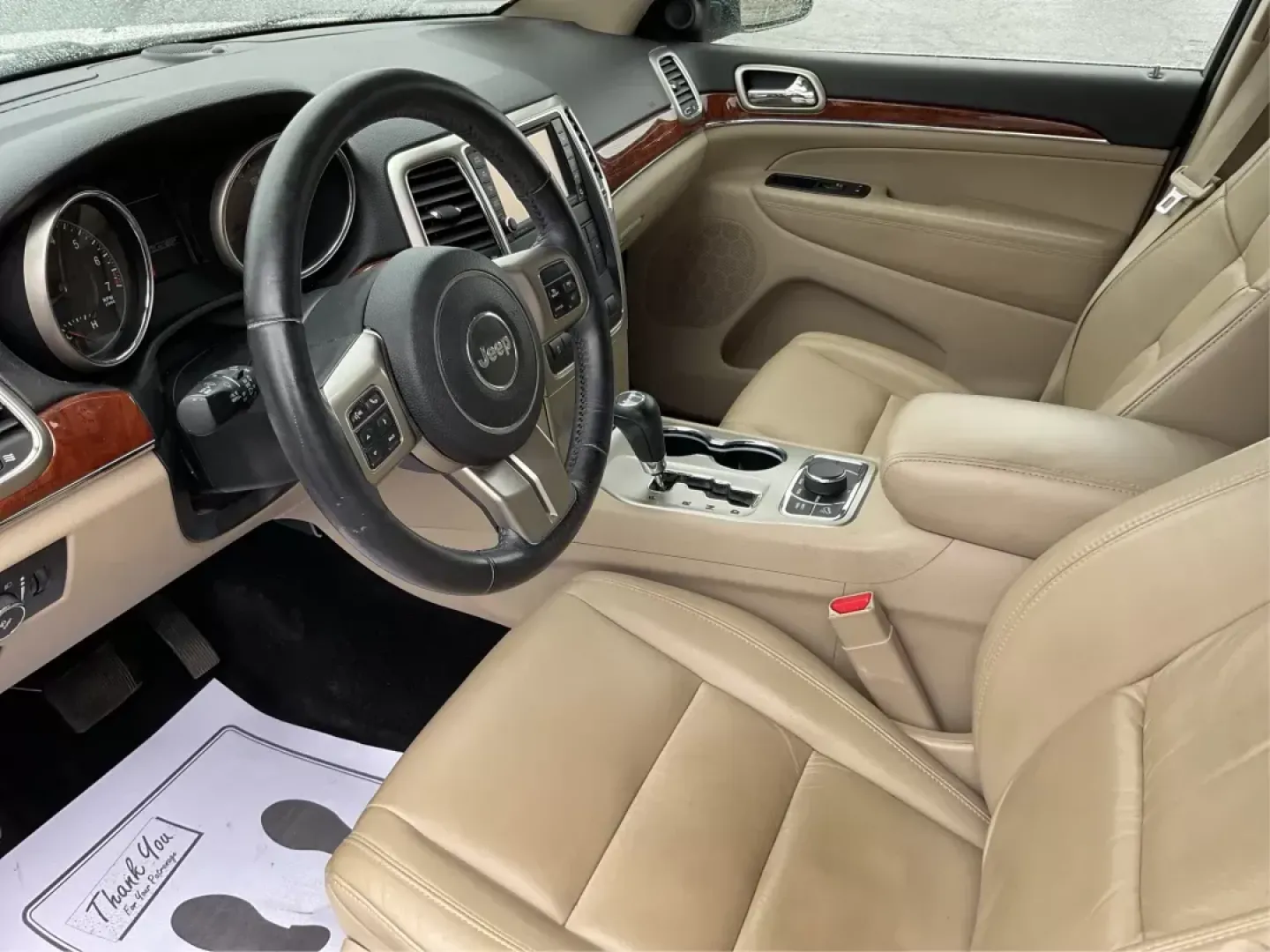 2011 Jeep Grand Cherokee Limited (1J4RR5GG2BC) with an Other engine, located at 1184 Kauffman Ave, Fairborn, OH, 45324, (937) 908-9800, 39.807072, -84.031563 - Photo#9