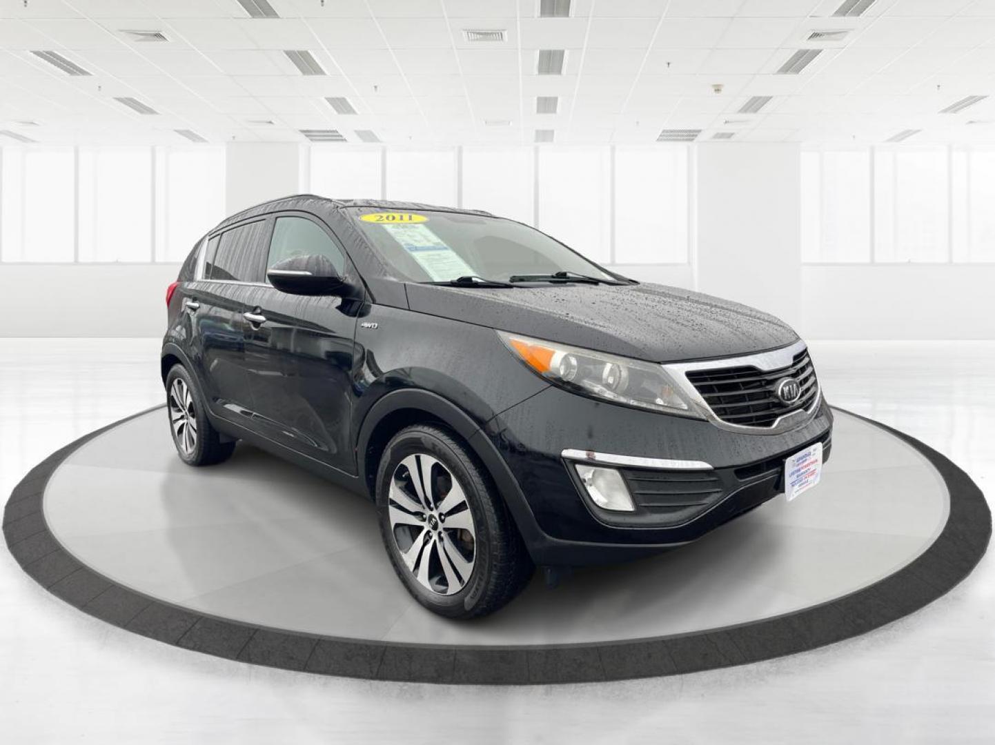 2011 Kia Sportage EX AWD (KNDPCCA29B7) with an 2.4L V6 DOHC 24V engine, 6-Speed Automatic transmission, located at 4508 South Dixie Dr, Moraine, OH, 45439, (937) 908-9800, 39.807072, -84.031563 - Photo#0