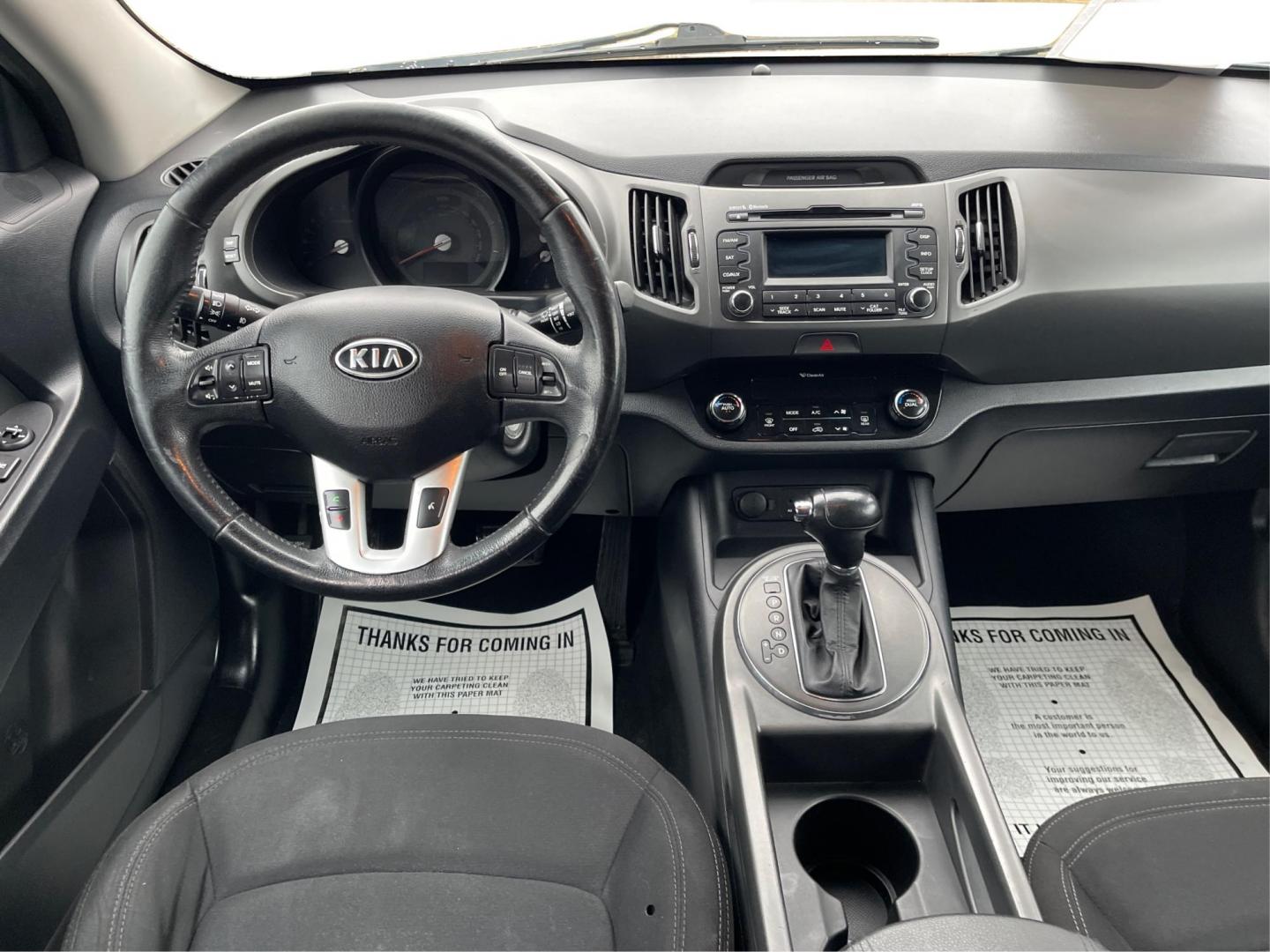 2011 Kia Sportage EX AWD (KNDPCCA29B7) with an 2.4L V6 DOHC 24V engine, 6-Speed Automatic transmission, located at 4508 South Dixie Dr, Moraine, OH, 45439, (937) 908-9800, 39.807072, -84.031563 - Photo#20