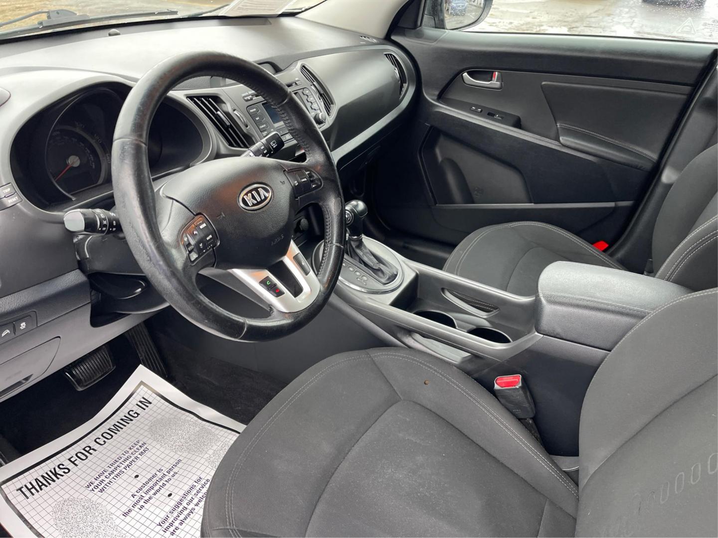 2011 Kia Sportage EX AWD (KNDPCCA29B7) with an 2.4L V6 DOHC 24V engine, 6-Speed Automatic transmission, located at 4508 South Dixie Dr, Moraine, OH, 45439, (937) 908-9800, 39.807072, -84.031563 - Photo#8