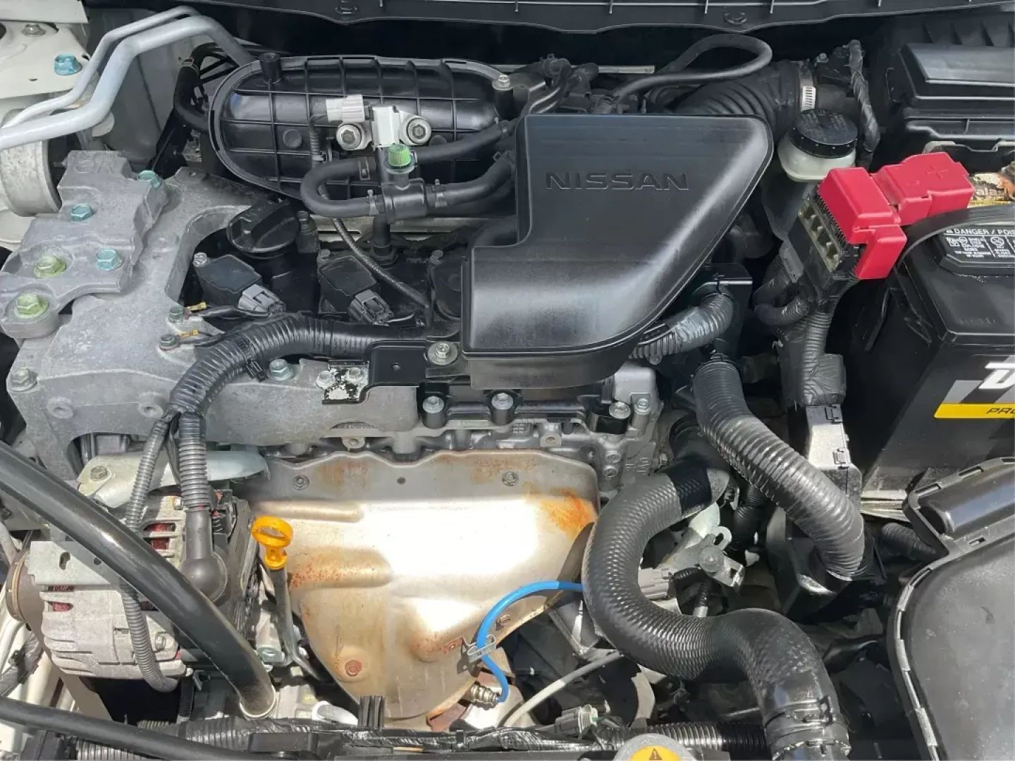 2011 Nissan Rogue SV (JN8AS5MT9BW) with an 2.5L I-4 DOHC engine, located at 401 Woodman Dr, Riverside, OH, 45431, (937) 908-9800, 39.761024, -84.120956 - Photo#10