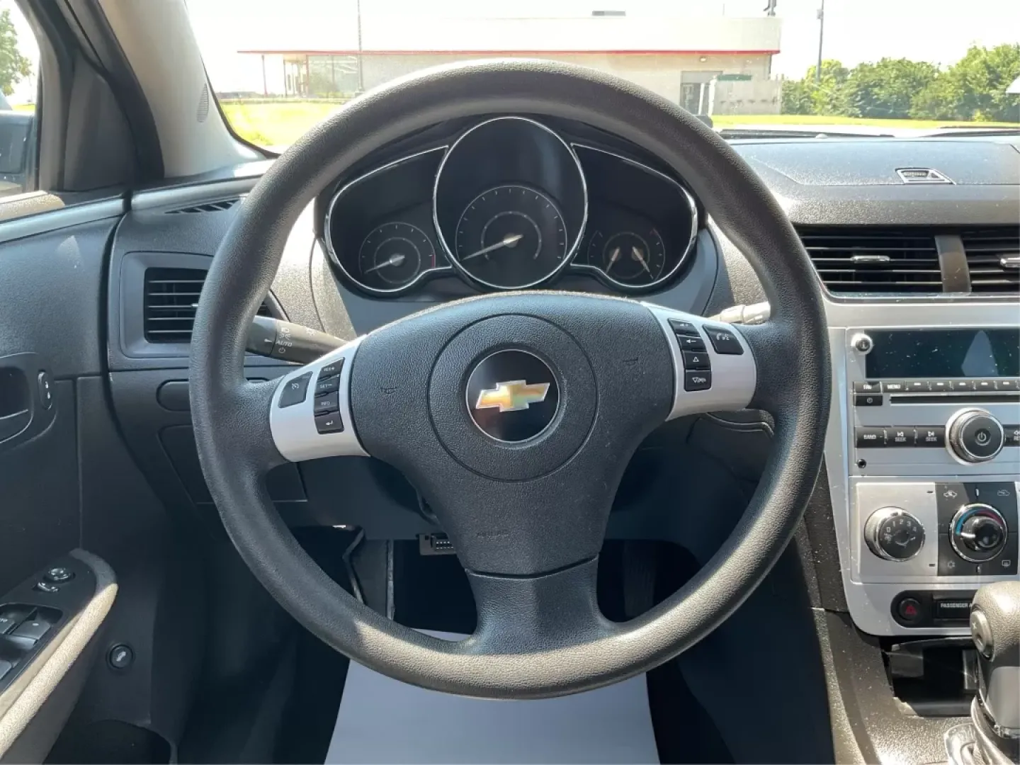 2012 Chevrolet Malibu 1LT (1G1ZC5E0XCF) with an Ecotec 2.4L I-4 DOHC engine, located at 1230 East Main St, Xenia, OH, 45385, (937) 908-9800, 39.688042, -83.910538 - **Discover Your Next Adventure with This 2012 Chevrolet Malibu!** <br /> <br /> Are you searching for the perfect vehicle to elevate your daily commute or family journey? Look no further! The 2012 Chevrolet Malibu 1LT is not just a car; it's a lifestyle enhancer, designed for those who value reliabi - Photo#16