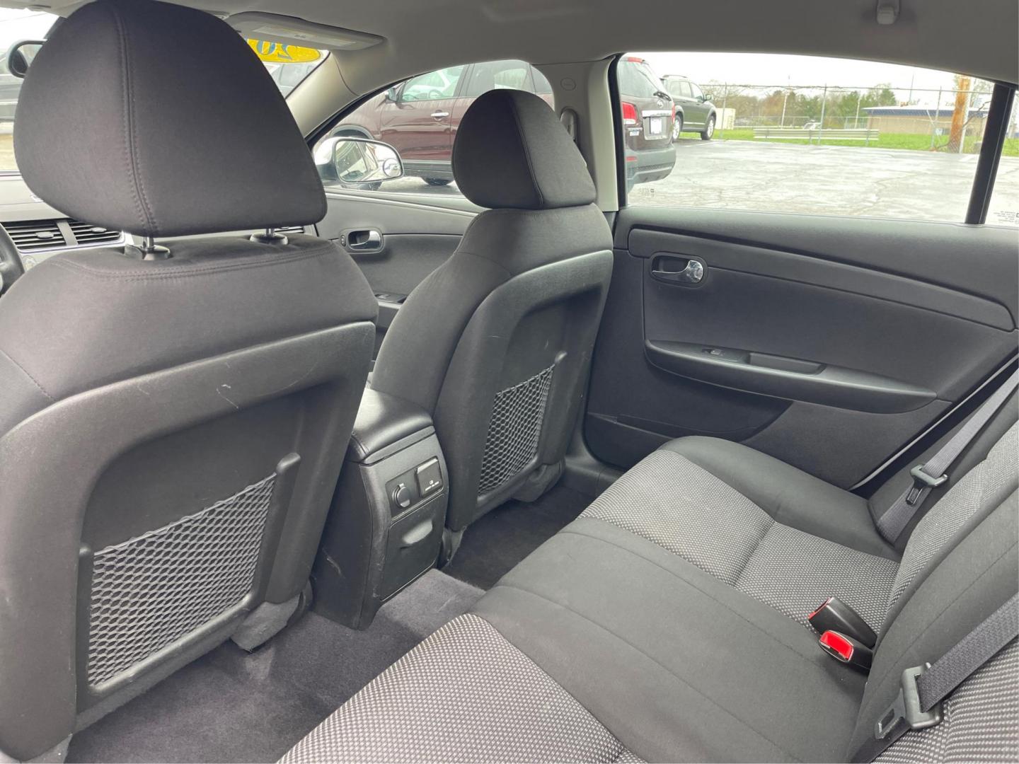 2012 Chevrolet Malibu 1LT (1G1ZC5EU3CF) with an 2.4L L4 DOHC 16V FFV engine, 6-Speed Automatic transmission, located at 1230 East Main St, Xenia, OH, 45385, (937) 908-9800, 39.688042, -83.910538 - Photo#9