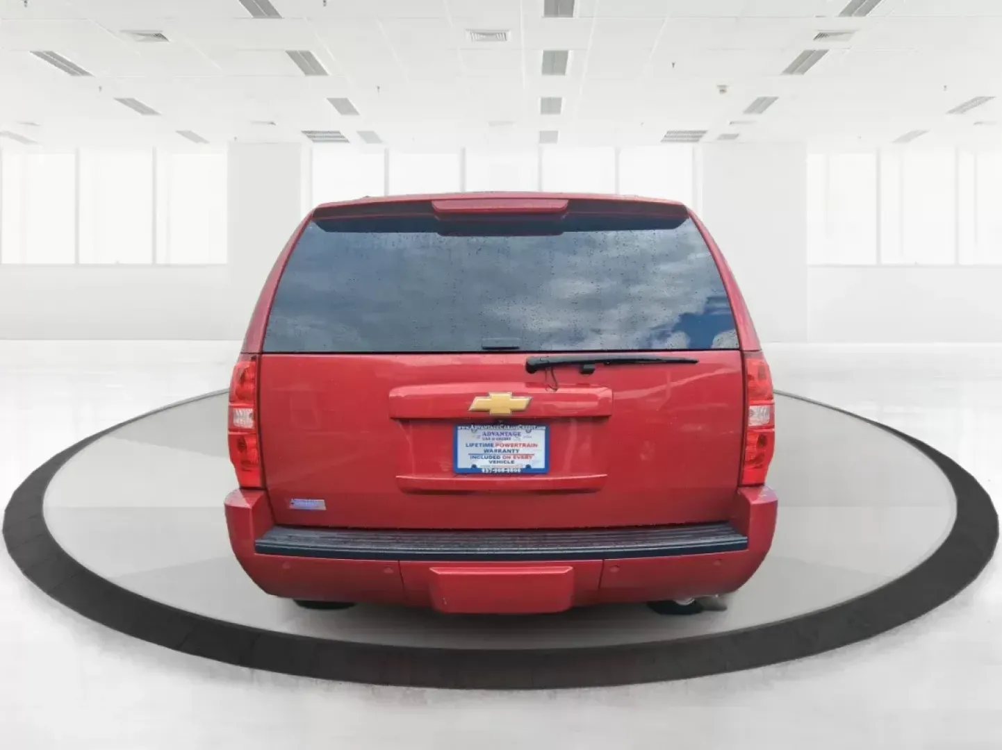 2012 Chevrolet Tahoe LTZ (1GNSKCE09CR) with an Vortec 5.3L V-8 variable valve control engine, located at 8750 N County Rd 25A, Piqua, OH, 45356, (937) 908-9800, 40.164391, -84.232513 - Photo#3