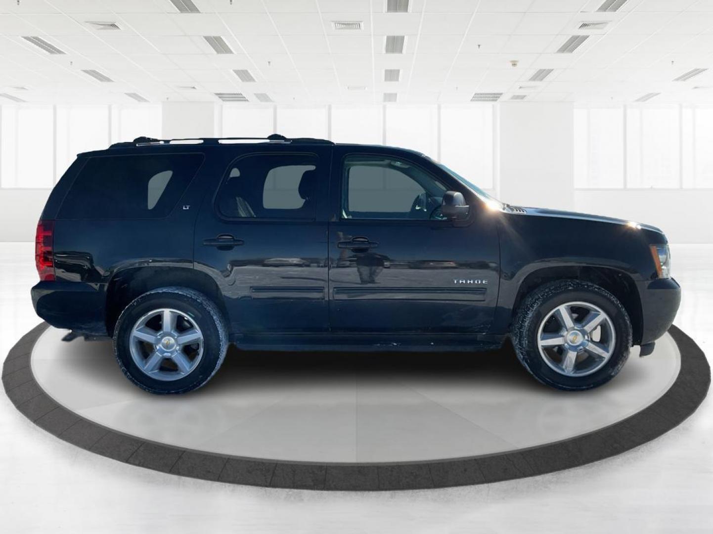 2012 Chevrolet Tahoe LT 4WD (1GNSKBE05CR) with an Other engine, located at 1230 East Main St, Xenia, OH, 45385, (937) 908-9800, 39.688042, -83.910538 - Photo#1