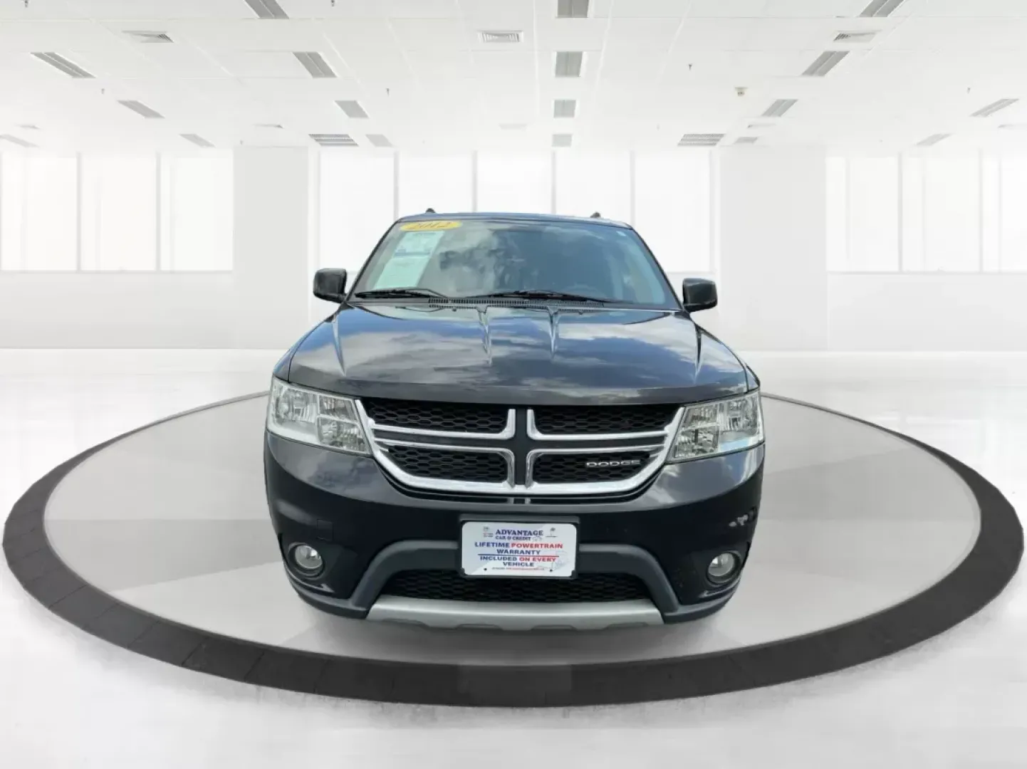 2012 Dodge Journey SXT (3C4PDCBG5CT) with an 2.4L I-4 DOHC engine, located at 401 Woodman Dr, Riverside, OH, 45431, (937) 908-9800, 39.761024, -84.120956 - Photo#6