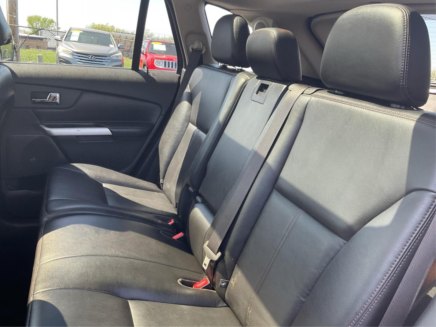 2012 Ford Edge Limited (2FMDK4KC8CB) with an 3.5L V-6 DOHC engine, located at 1230 East Main St, Xenia, OH, 45385, (937) 908-9800, 39.688042, -83.910538 - Photo#9