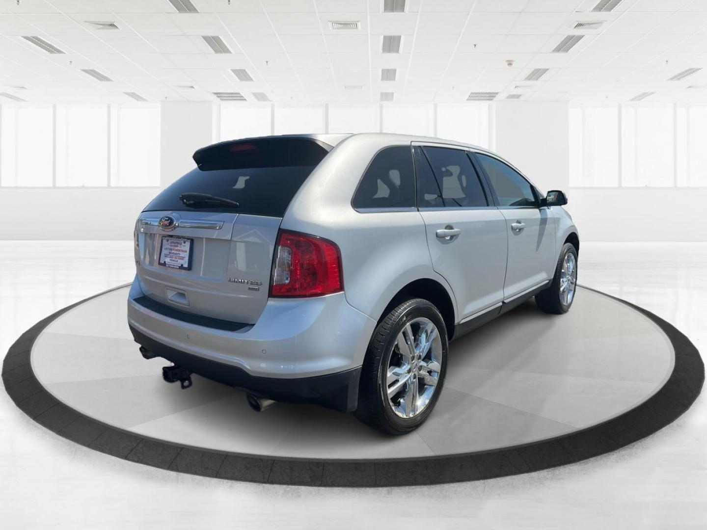 2012 Ford Edge Limited (2FMDK4KC8CB) with an 3.5L V-6 DOHC engine, located at 1230 East Main St, Xenia, OH, 45385, (937) 908-9800, 39.688042, -83.910538 - Photo#2