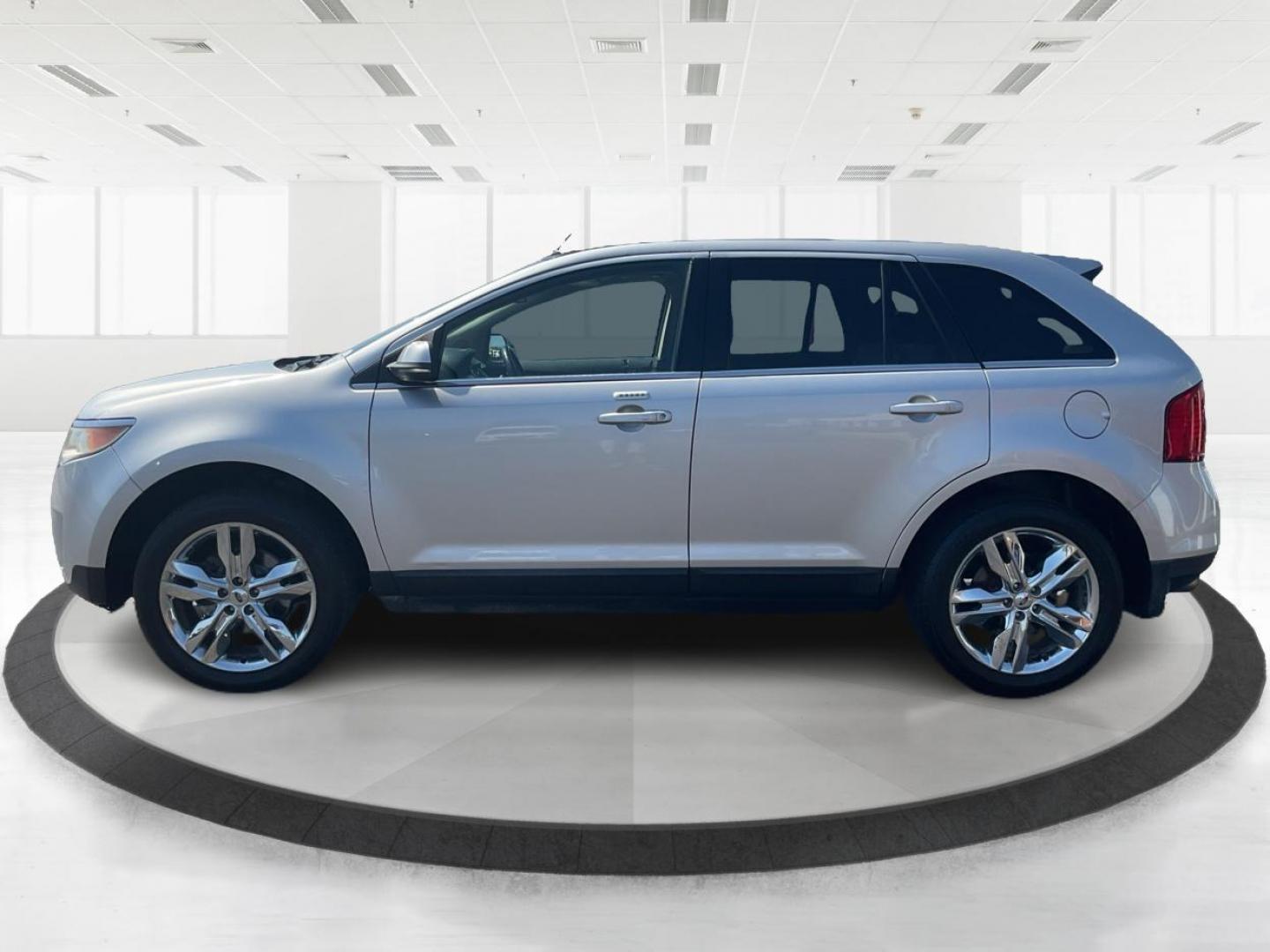 2012 Ford Edge Limited (2FMDK4KC8CB) with an 3.5L V-6 DOHC engine, located at 1230 East Main St, Xenia, OH, 45385, (937) 908-9800, 39.688042, -83.910538 - Photo#5