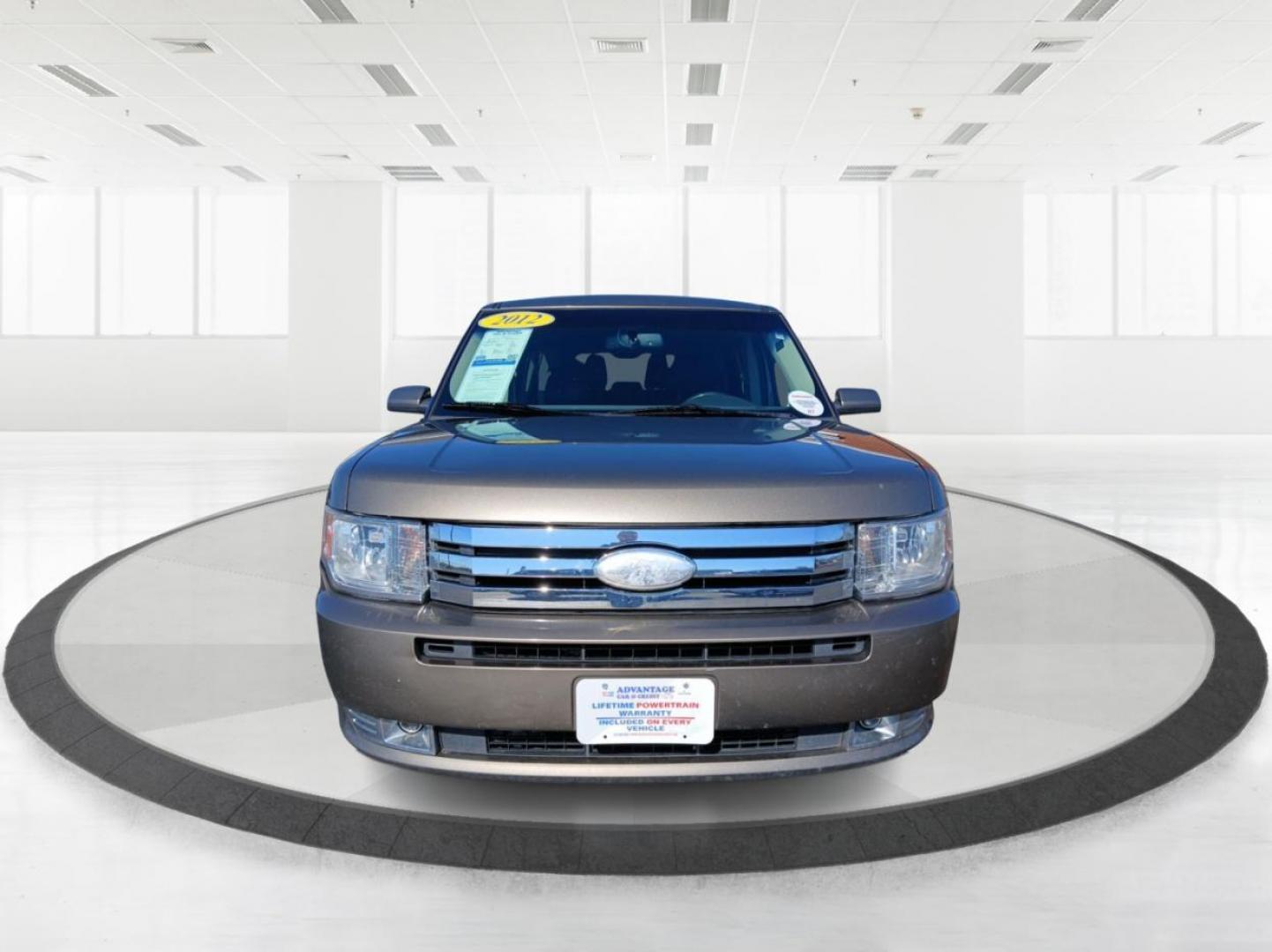 2012 Ford Flex SEL FWD (2FMGK5CC2CB) with an 3.5L V6 DOHC 24V engine, 6-Speed Automatic Overdrive transmission, located at 1951 S Dayton Lakeview Rd., New Carlisle, OH, 45344, (937) 908-9800, 39.890999, -84.050255 - Photo#6