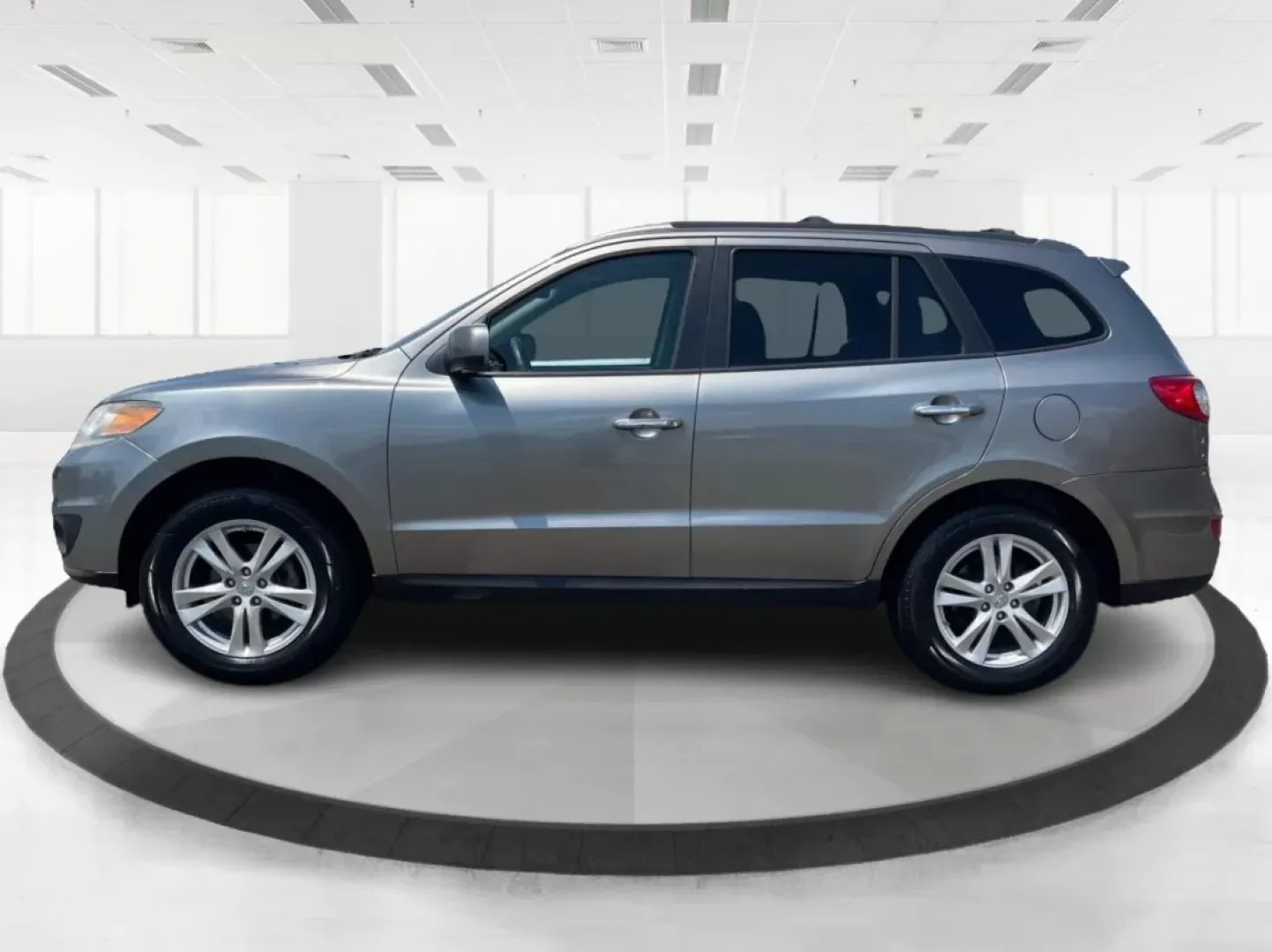 2012 Hyundai Santa Fe Limited V6 (5XYZKDAG0CG) with an 3.5L V-6 DOHC engine, located at 4508 South Dixie Dr, Moraine, OH, 45439, (937) 908-9800, 39.807072, -84.031563 - Photo#5