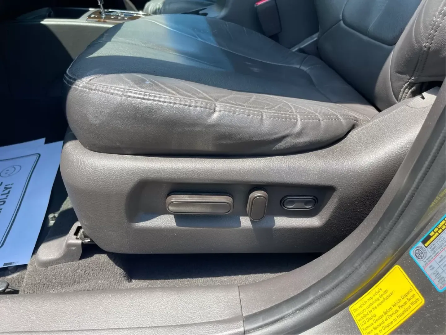2012 Hyundai Santa Fe Limited V6 (5XYZKDAG0CG) with an 3.5L V-6 DOHC engine, located at 4508 South Dixie Dr, Moraine, OH, 45439, (937) 908-9800, 39.807072, -84.031563 - Photo#16