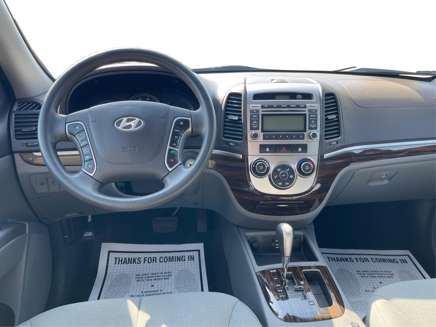 2012 Hyundai Santa Fe GLS (5XYZG3ABXCG) with an 2.4L I-4 DOHC engine, located at 401 Woodman Dr, Riverside, OH, 45431, (937) 908-9800, 39.761024, -84.120956 - Photo#19