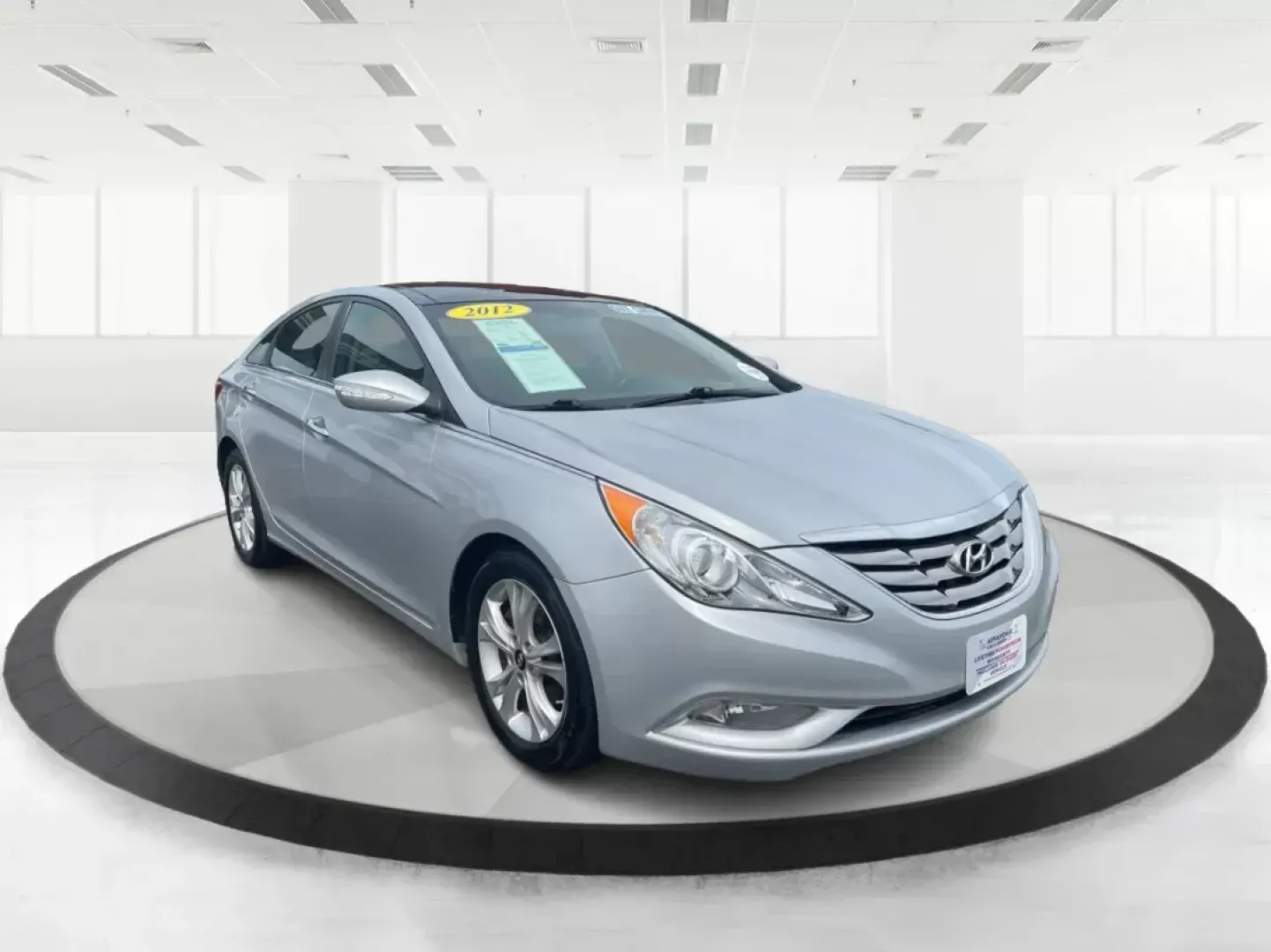 2012 Hyundai Sonata Limited (5NPEC4AC5CH) with an 2.4L I-4 gasoline direct injection engine, located at 880 E. National Road, OH, 45377, (937) 908-9800, 39.891918, -84.183975 - Photo#0