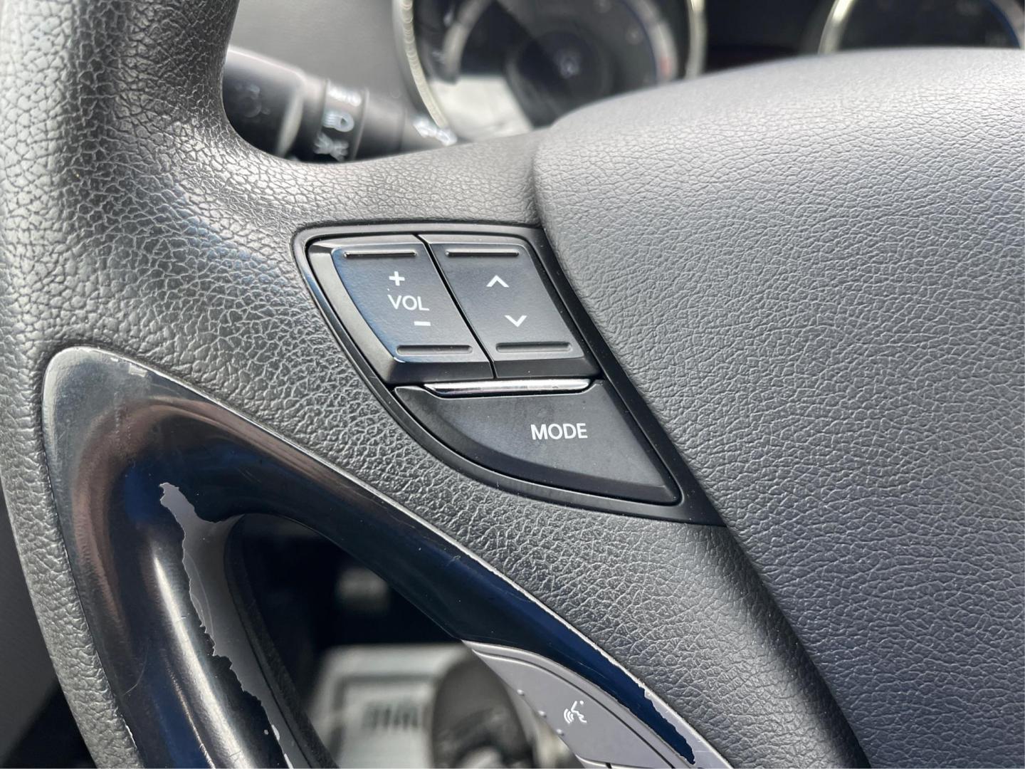 2012 Hyundai Sonata GLS (5NPEB4AC9CH) with an Other engine, located at 1099 N County Rd 25A , Troy, OH, 45373, (937) 908-9800, 40.057041, -84.215462 - Photo#15