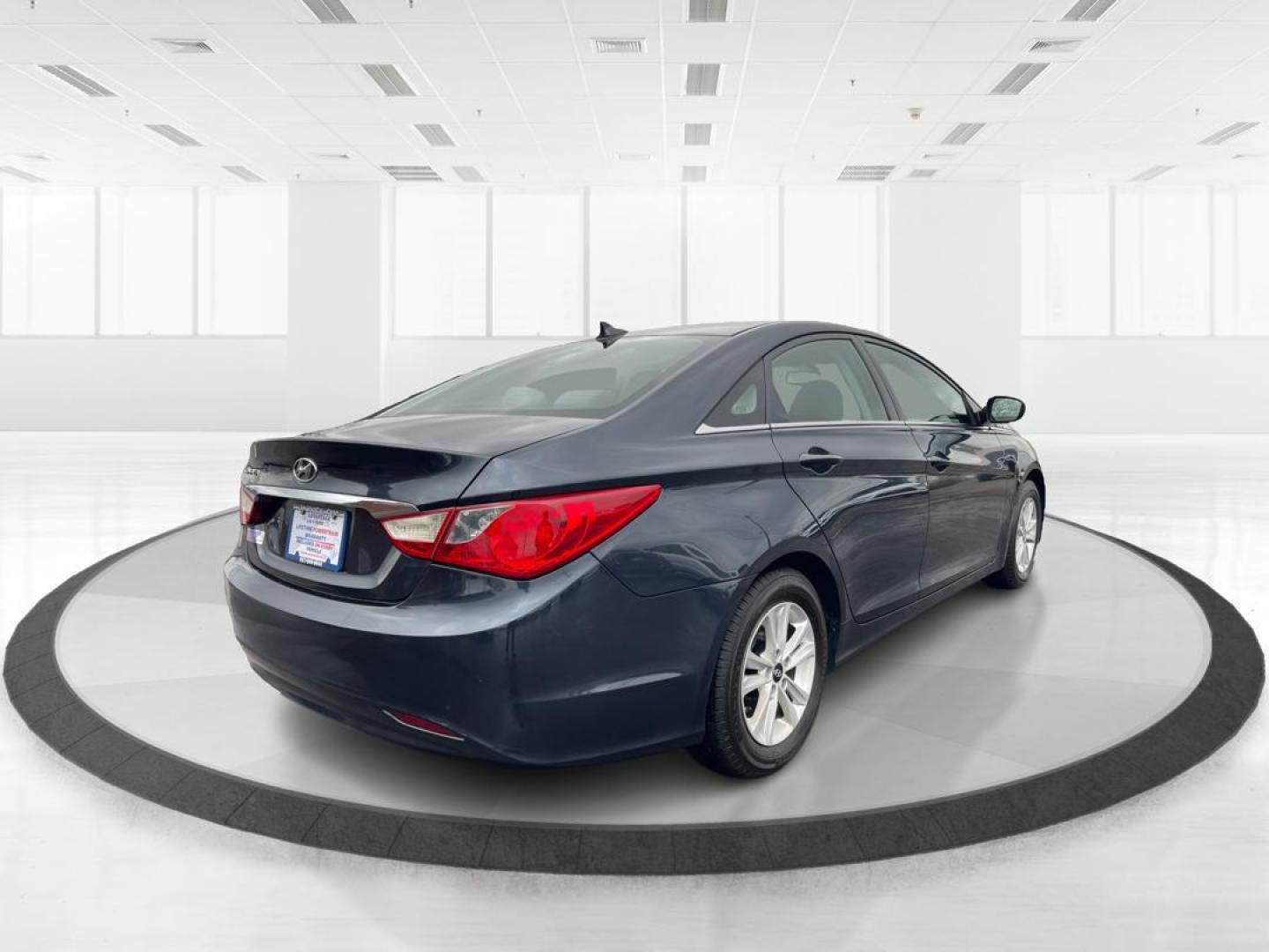 2012 Hyundai Sonata GLS (5NPEB4AC9CH) with an Other engine, located at 1099 N County Rd 25A , Troy, OH, 45373, (937) 908-9800, 40.057041, -84.215462 - Photo#2
