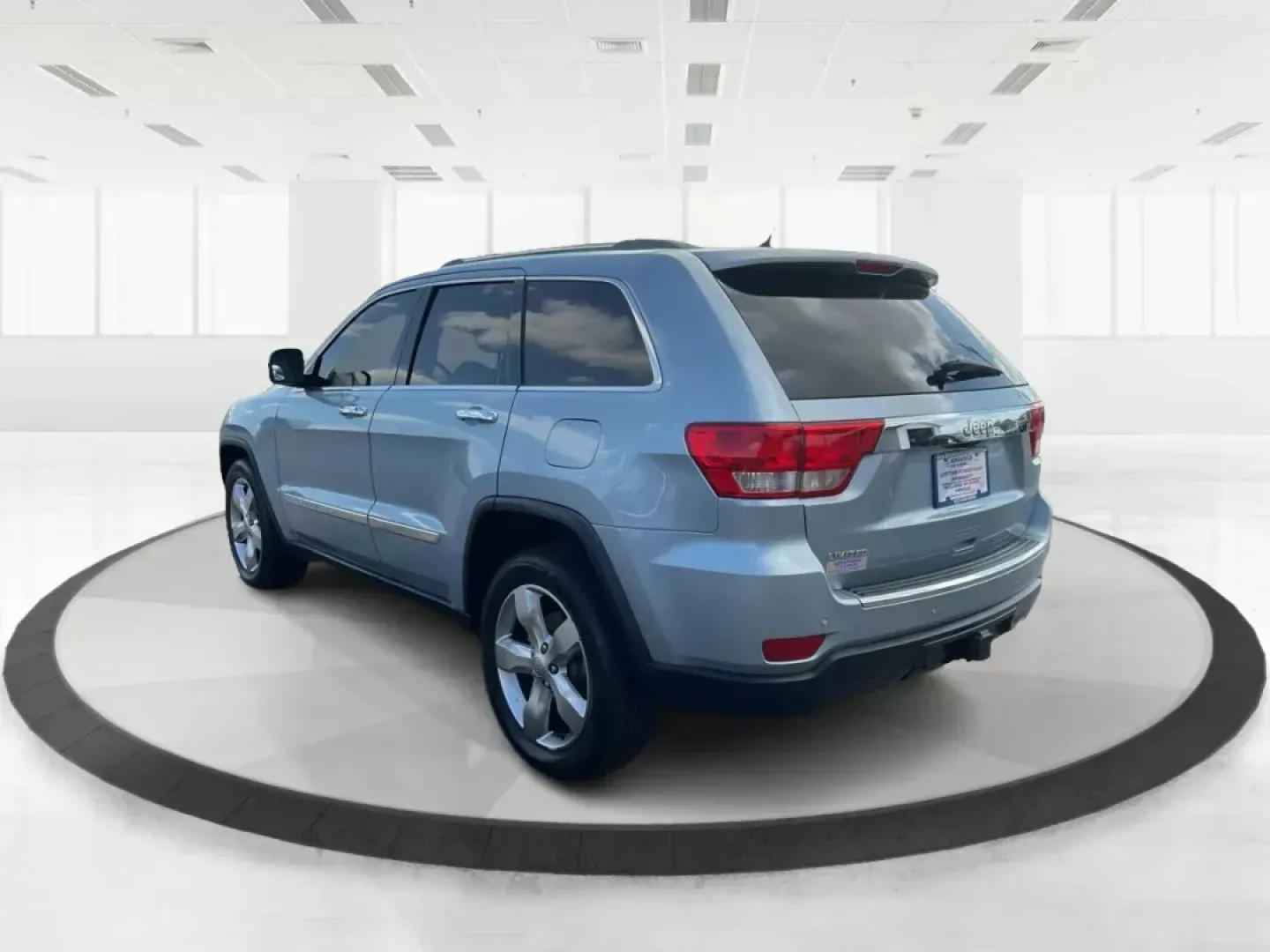 2012 Jeep Grand Cherokee Limited (1C4RJEBG5CC) with an Other engine, located at 1951 S Dayton Lakeview Rd., New Carlisle, OH, 45344, (937) 908-9800, 39.890999, -84.050255 - Photo#4