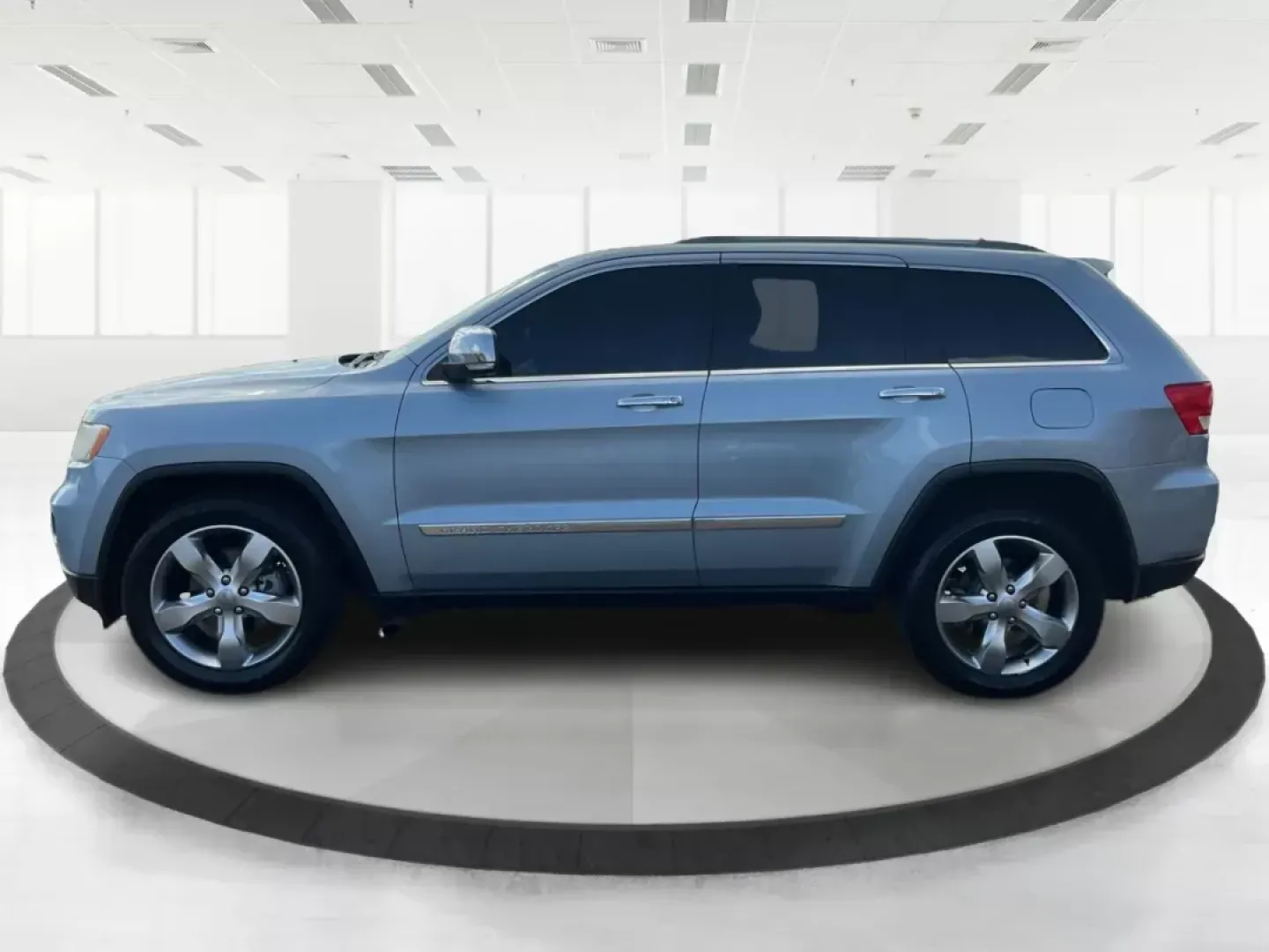 2012 Jeep Grand Cherokee Limited (1C4RJEBG5CC) with an Other engine, located at 1951 S Dayton Lakeview Rd., New Carlisle, OH, 45344, (937) 908-9800, 39.890999, -84.050255 - Photo#5