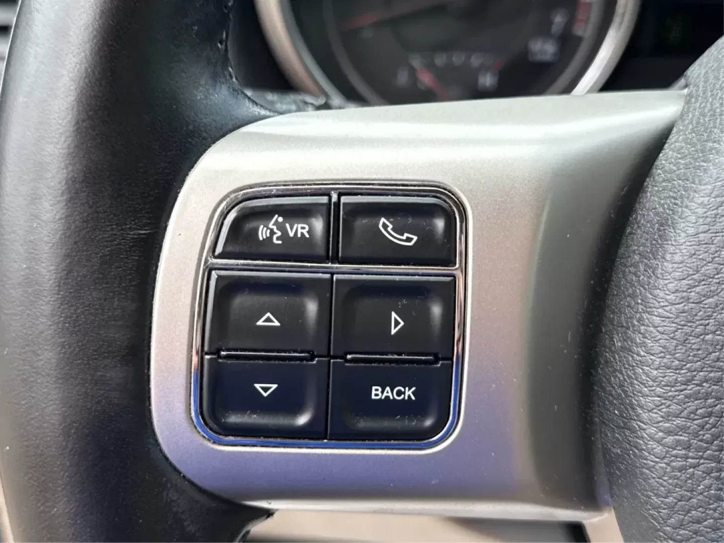 2012 Jeep Grand Cherokee Limited (1C4RJFBGXCC) with an Other engine, located at 401 Woodman Dr, Riverside, OH, 45431, (937) 908-9800, 39.761024, -84.120956 - Photo#15