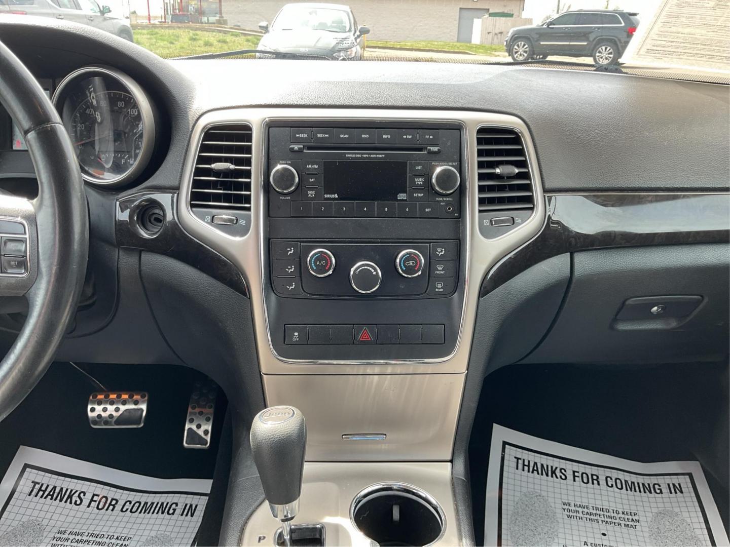 2012 Jeep Grand Cherokee Laredo (1C4RJFAG3CC) with an Other engine, located at 1951 S Dayton Lakeview Rd., New Carlisle, OH, 45344, (937) 908-9800, 39.890999, -84.050255 - Photo#12