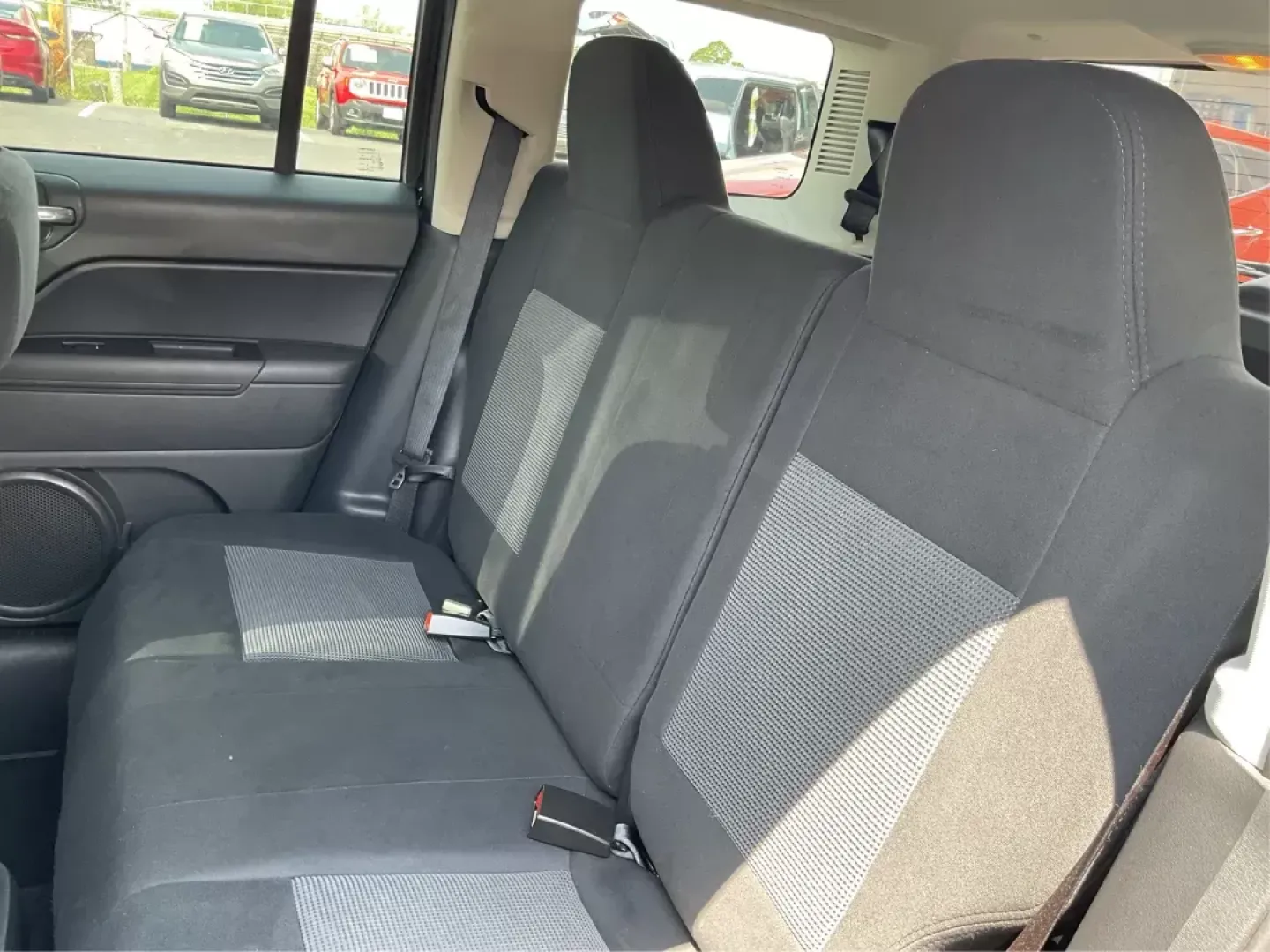 2012 Jeep Patriot Latitude (1C4NJRFB1CD) with an 2.4L I-4 DOHC engine, located at 1230 East Main St, Xenia, OH, 45385, (937) 908-9800, 39.688042, -83.910538 - Photo#9