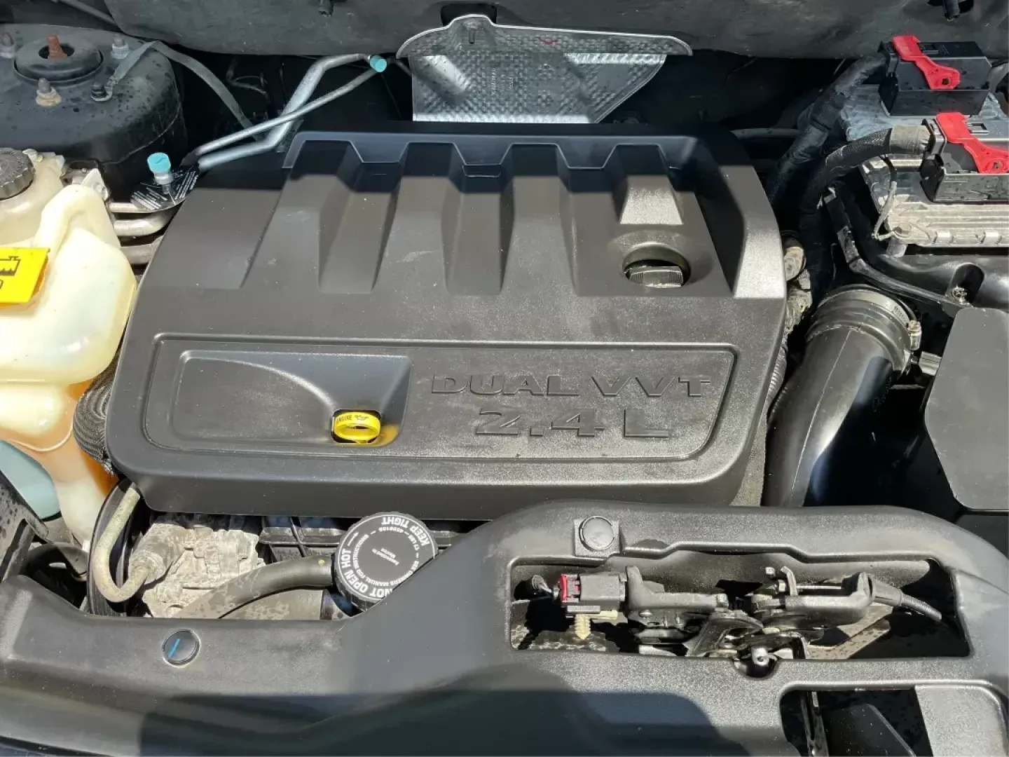 2012 Jeep Patriot Latitude (1C4NJRFB1CD) with an 2.4L I-4 DOHC engine, located at 1230 East Main St, Xenia, OH, 45385, (937) 908-9800, 39.688042, -83.910538 - Photo#10