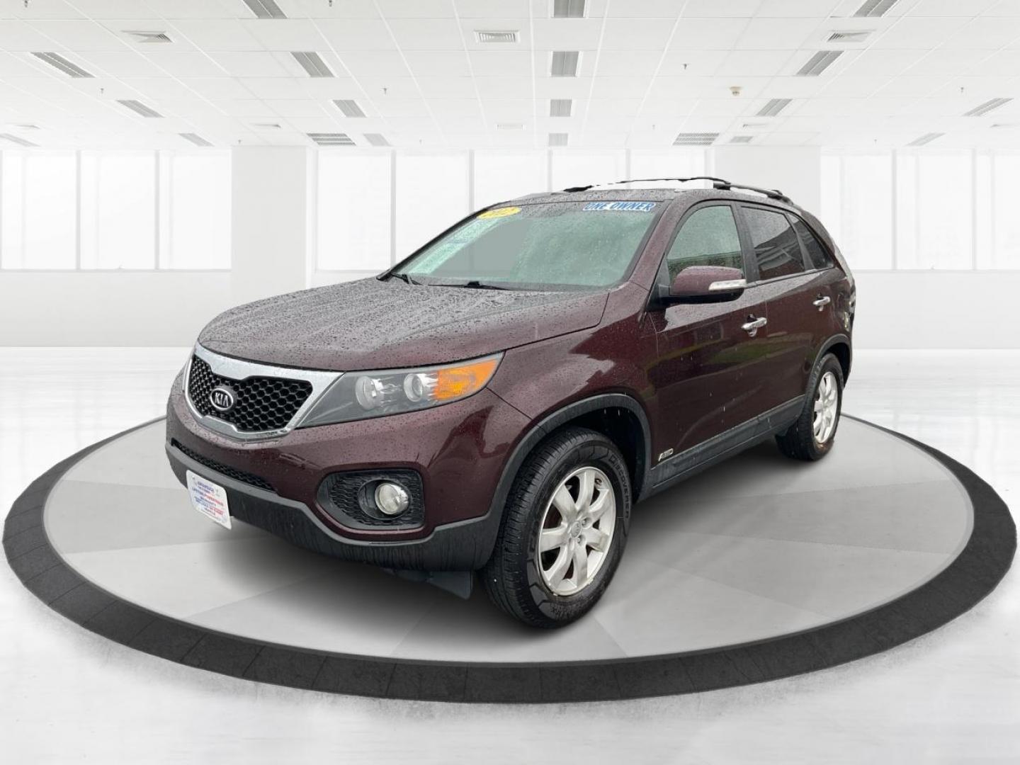 2012 Kia Sorento LX (5XYKTDA6XCG) with an 2.4L I-4 gasoline direct injection engine, located at 1951 S Dayton Lakeview Rd., New Carlisle, OH, 45344, (937) 908-9800, 39.890999, -84.050255 - Photo#8