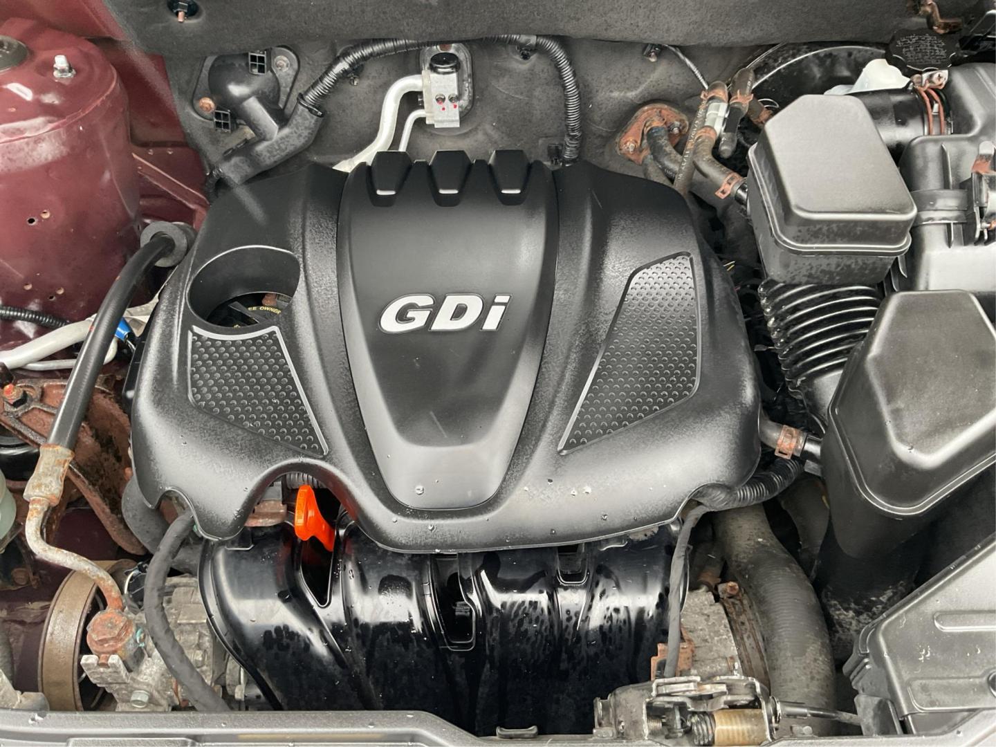 2012 Kia Sorento LX (5XYKTDA6XCG) with an 2.4L I-4 gasoline direct injection engine, located at 1951 S Dayton Lakeview Rd., New Carlisle, OH, 45344, (937) 908-9800, 39.890999, -84.050255 - Photo#11