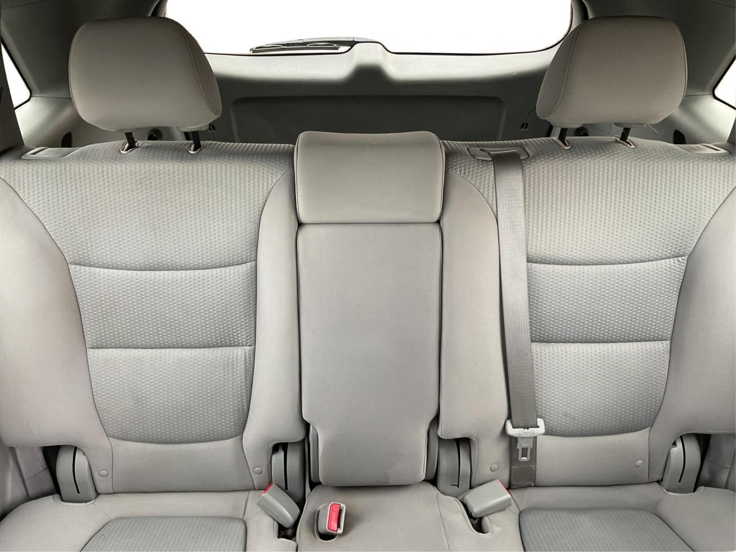 2012 Kia Sorento LX (5XYKTCA68CG) with an 2.4L I-4 gasoline direct injection engine, located at 1184 Kauffman Ave, Fairborn, OH, 45324, (937) 908-9800, 39.807072, -84.031563 - Photo#13